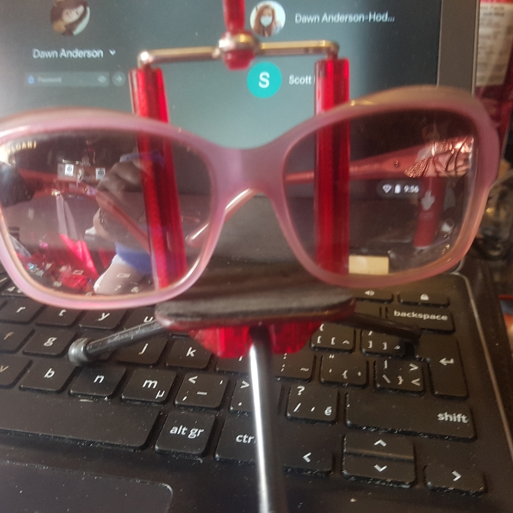 Pink Sunglasses - Picture 3 of 3